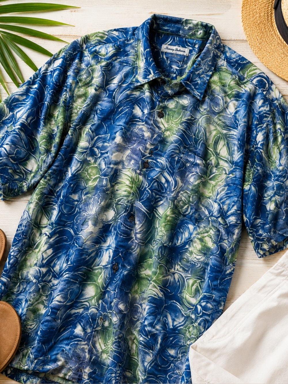 Tommy Bahama Island Zone Silk Blend Camp Shirt XXL Blue Green Hawaiian Resort